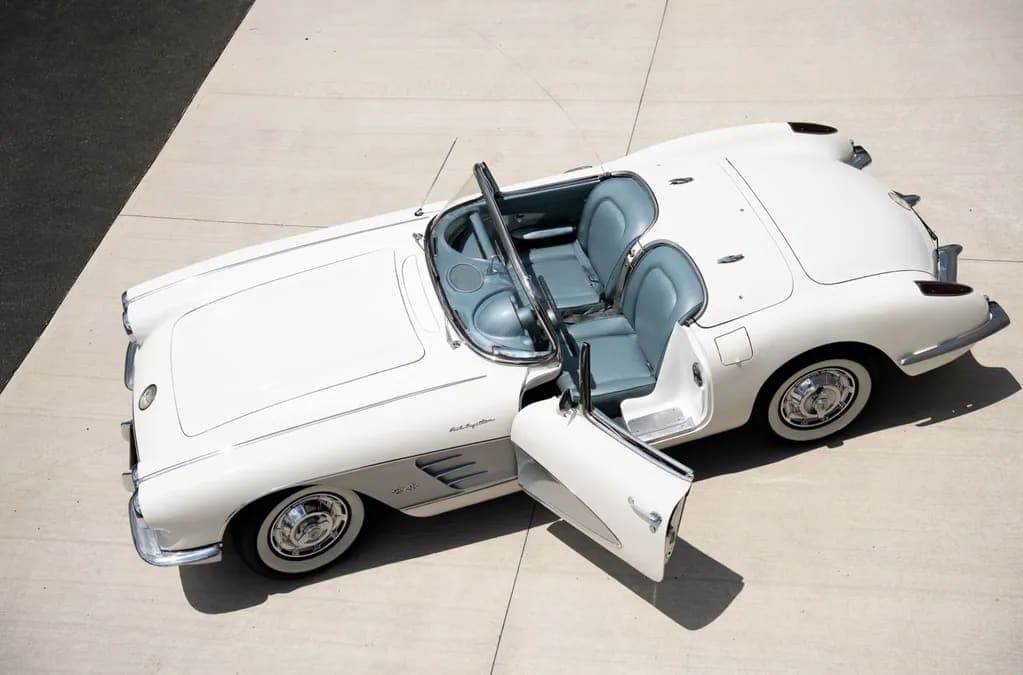 1960 Chevrolet Corvette 283/250 Fuelie, view