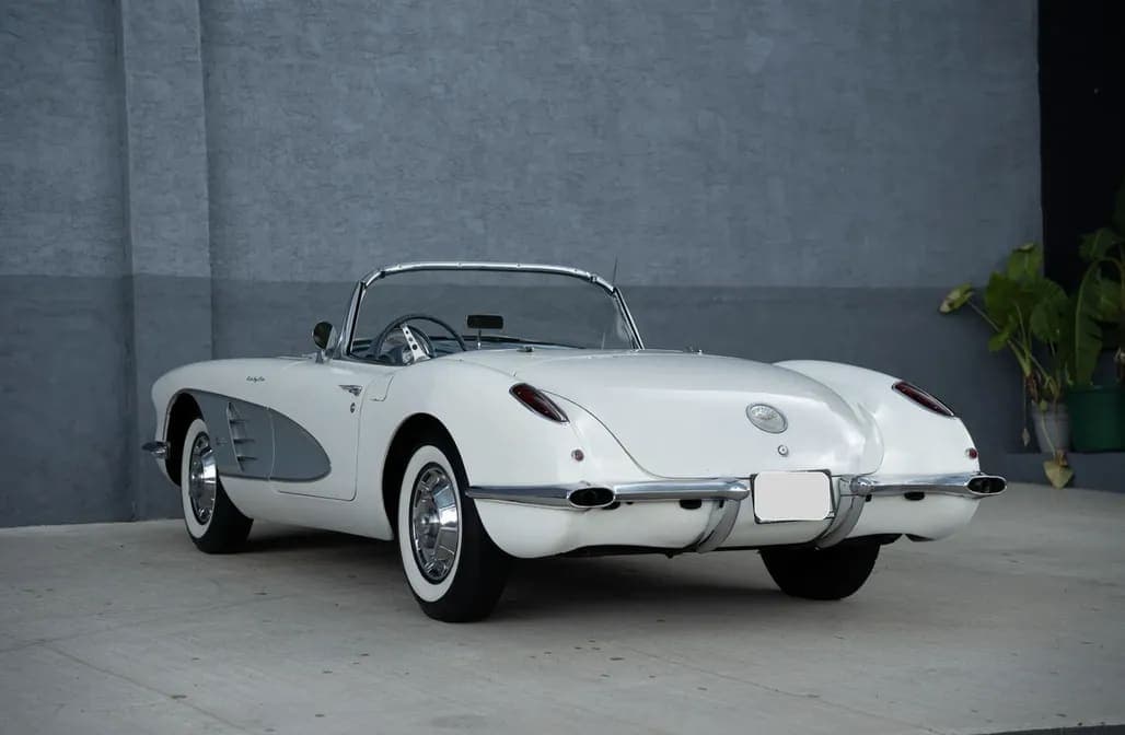1960 Chevrolet Corvette 283/250 Fuelie, view