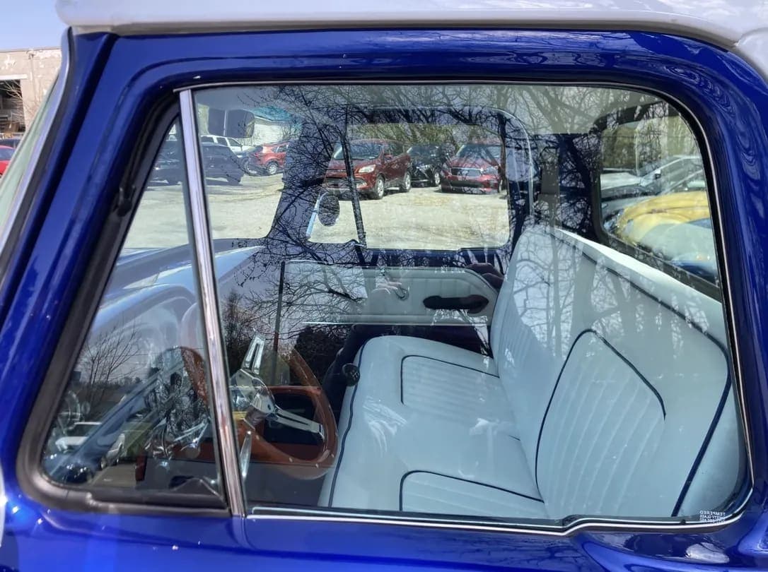 1966 Ford F-100 Custom Cab 4×4, view