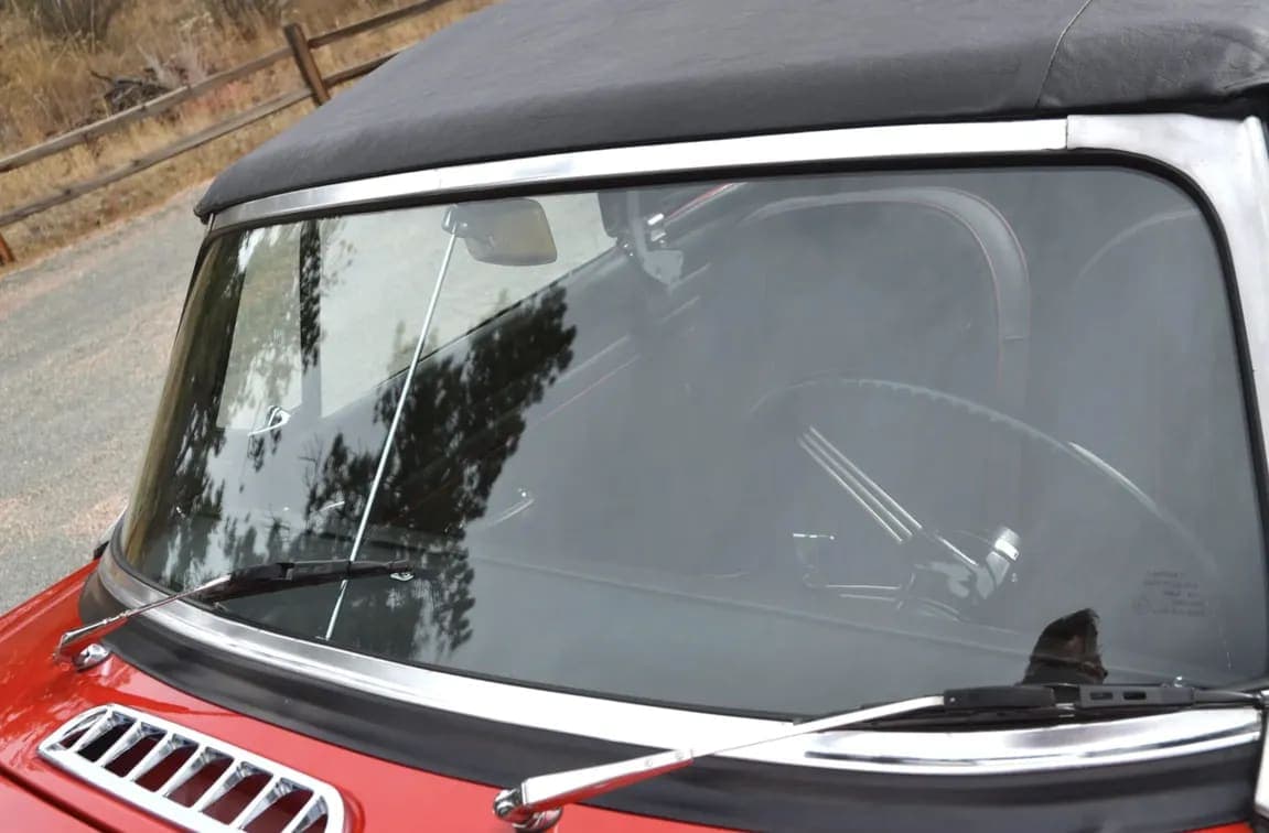 1966 MG MGB Roadster, view