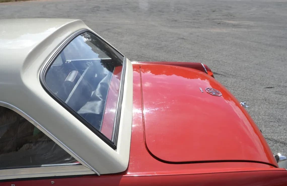 1966 MG MGB Roadster, view