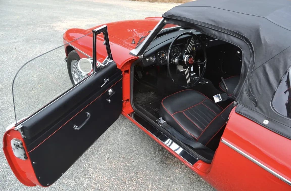 1966 MG MGB Roadster, view