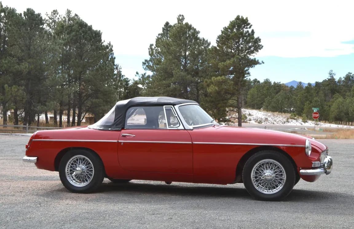 1966 MG MGB Roadster, view