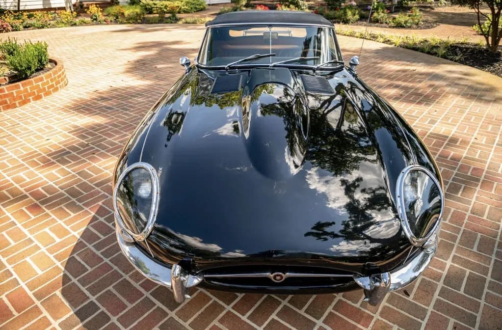 1967 Jaguar XKE Series I 4.2 Roadster, view