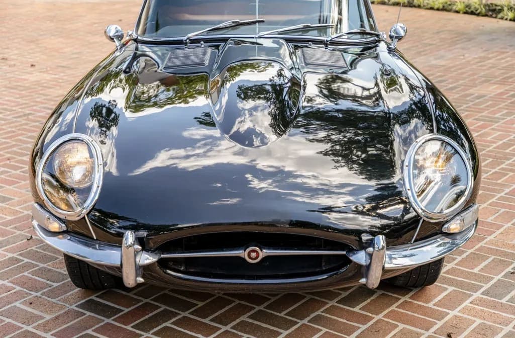 1967 Jaguar XKE Series I 4.2 Roadster, view