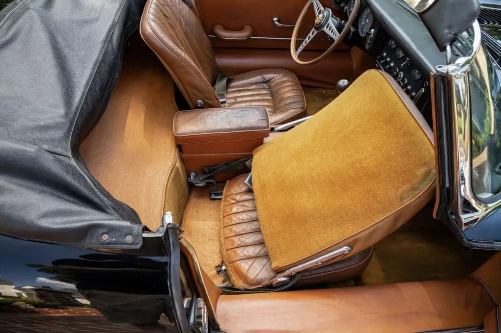 1967 Jaguar XKE Series I 4.2 Roadster, view