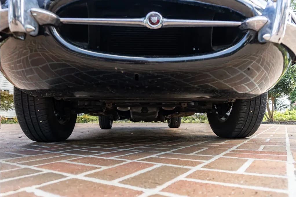 1967 Jaguar XKE Series I 4.2 Roadster, view