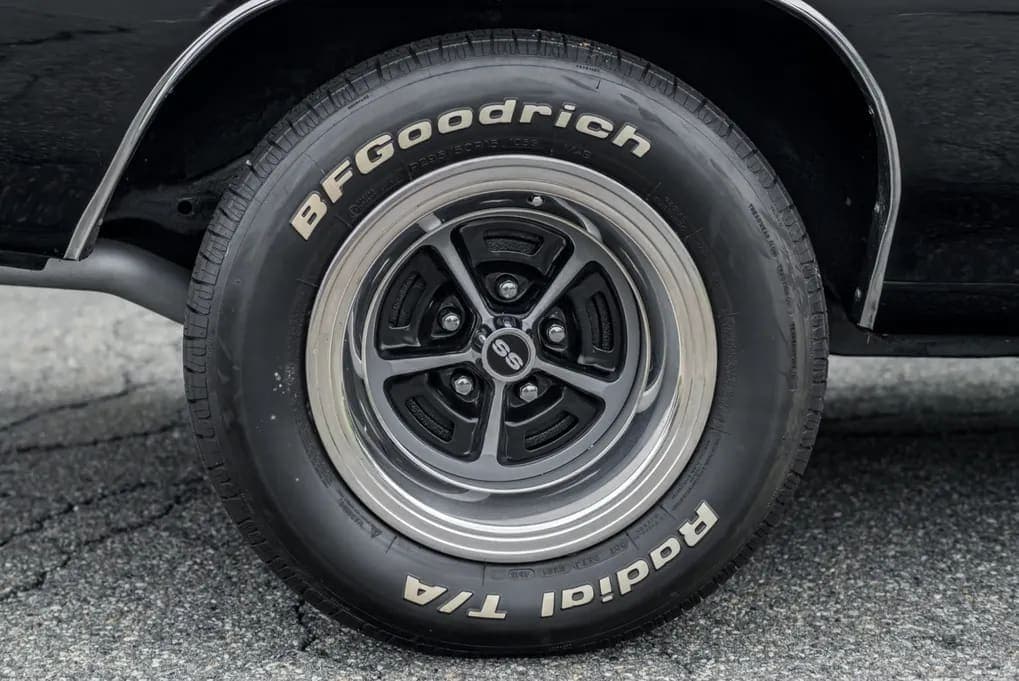 1970 Chevrolet Chevelle Malibu Sport Coupe, view