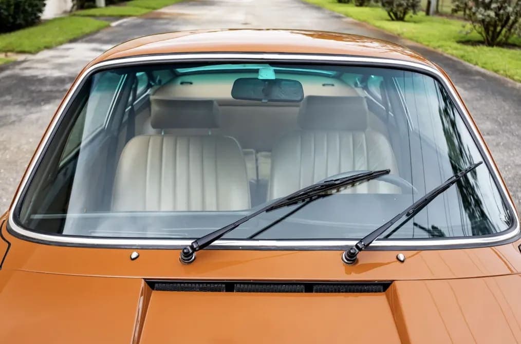 1970 Porsche 911S Coupe, view