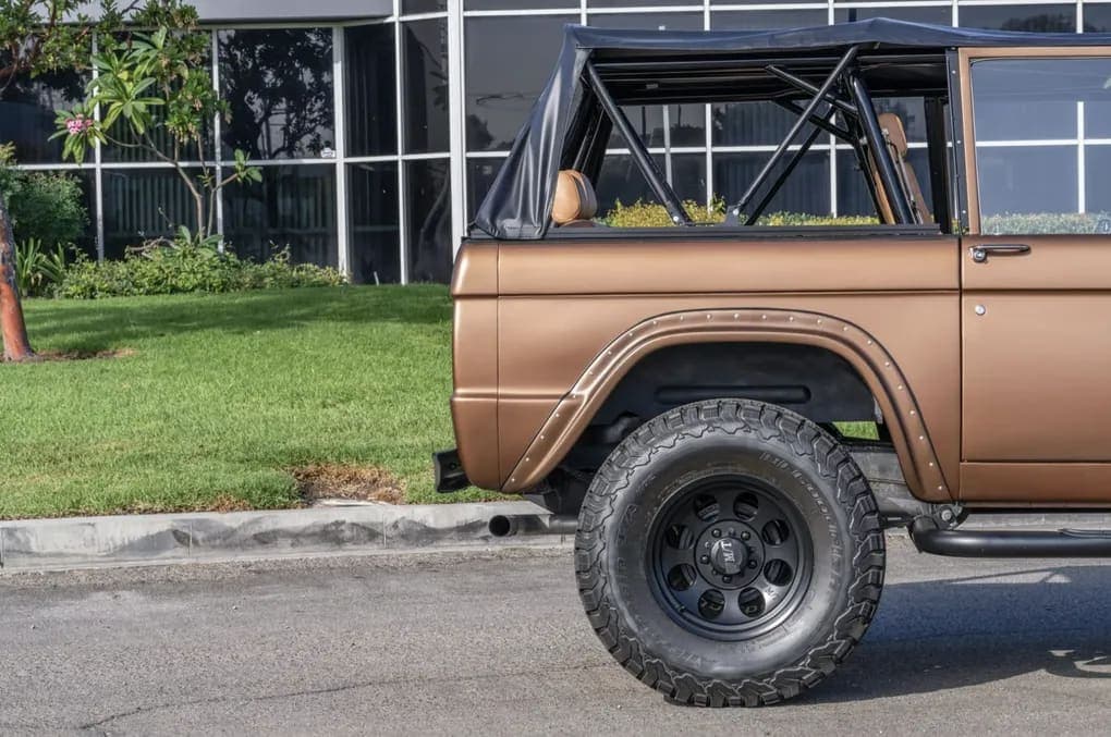 1969 Ford Bronco, view