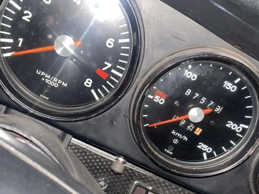 1971 Porsche 911S Targa, view