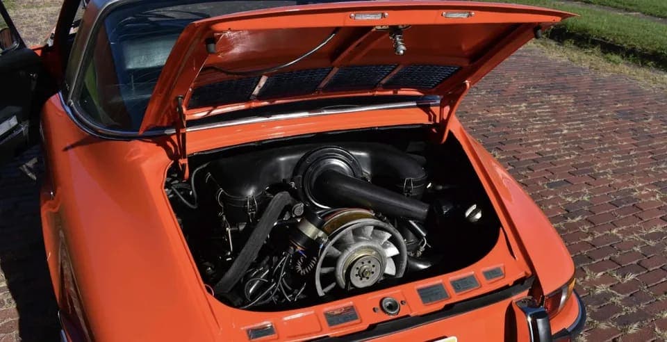 1971 Porsche 911S Targa, view
