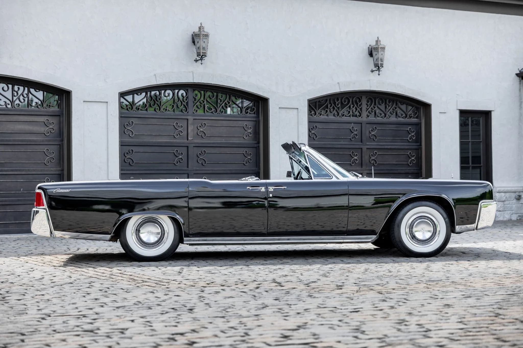 1964 Lincoln Continental Convertible, view