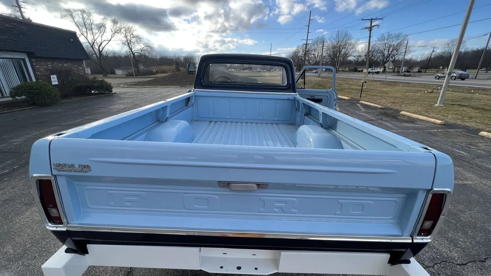 1968 Ford F250 4x4, view