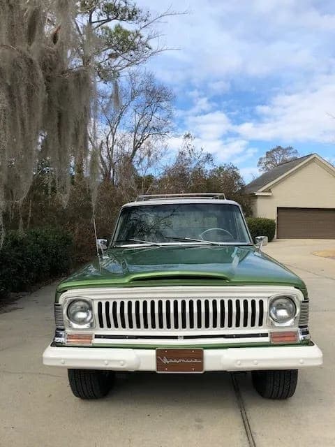 1970 Jeep Wagoneer 4×4, view
